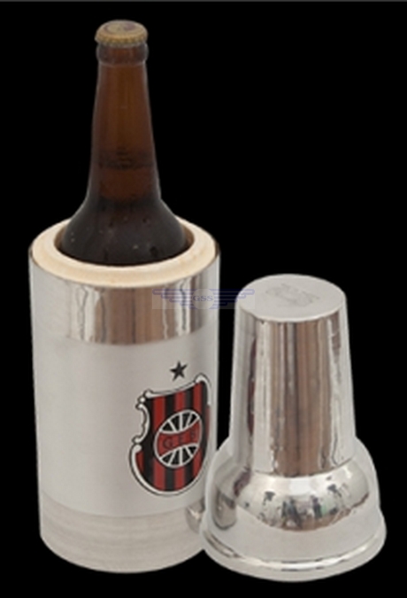 Porta garrafa de alumÃ­nio com isopor 